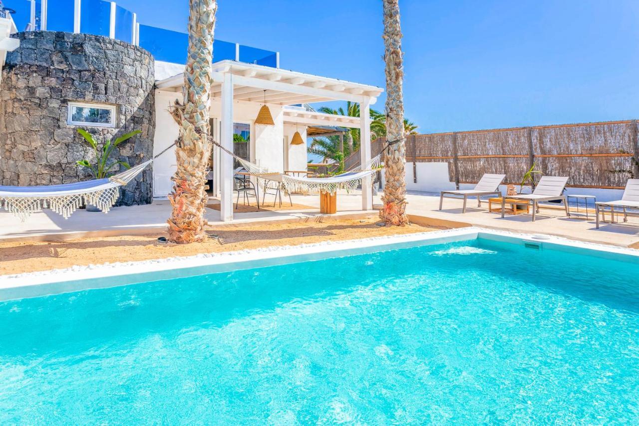 Boutique Beach Villa By Lanzarote Retreats - Private Pool - 1 Min Walk To Sea Pool Charco del Palo Exterior foto
