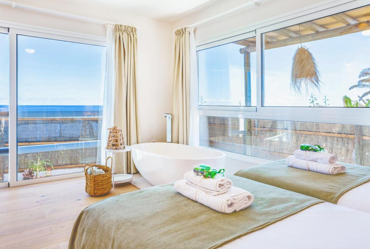 Boutique Beach Villa By Lanzarote Retreats - Private Pool - 1 Min Walk To Sea Pool Charco del Palo Exterior foto