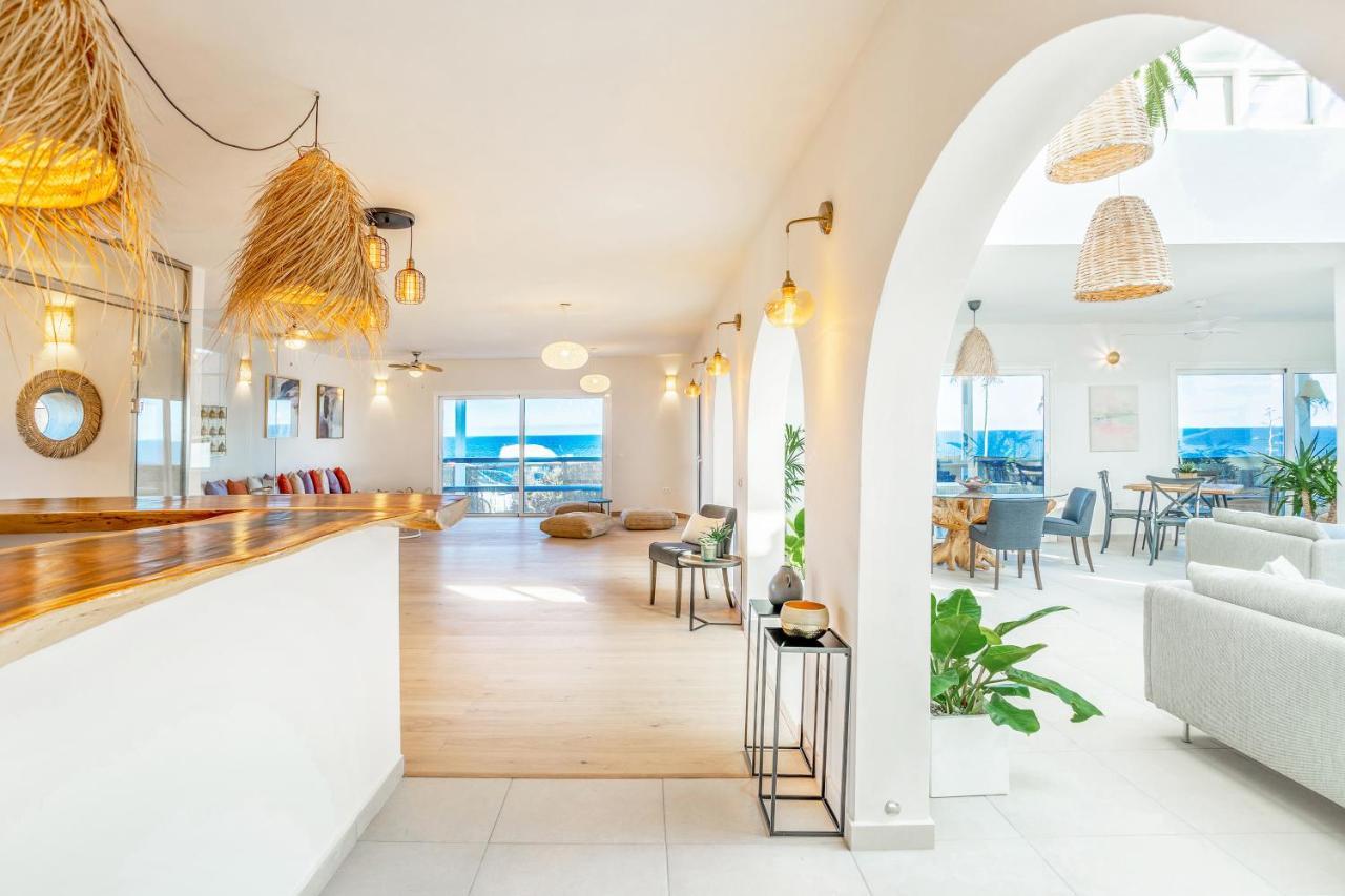 Boutique Beach Villa By Lanzarote Retreats - Private Pool - 1 Min Walk To Sea Pool Charco del Palo Exterior foto